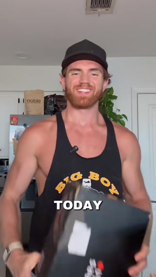 Mars Men Facebook ad: 50% Off + Free Gifts