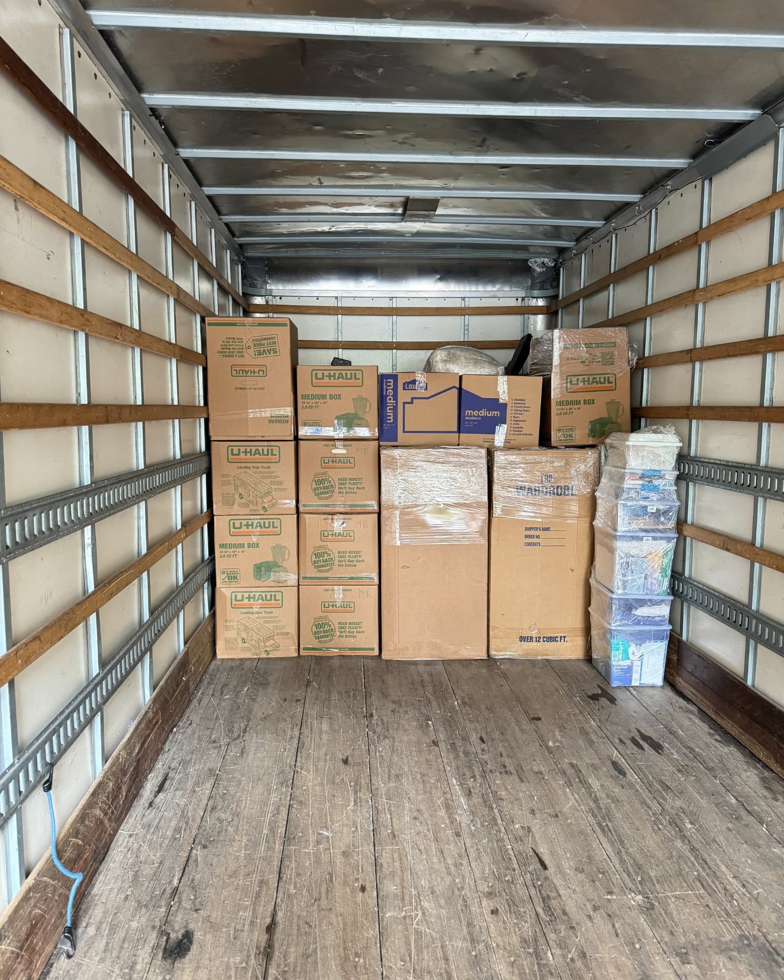 Matthew Aiden Facebook ad: Professional Local Moving Services