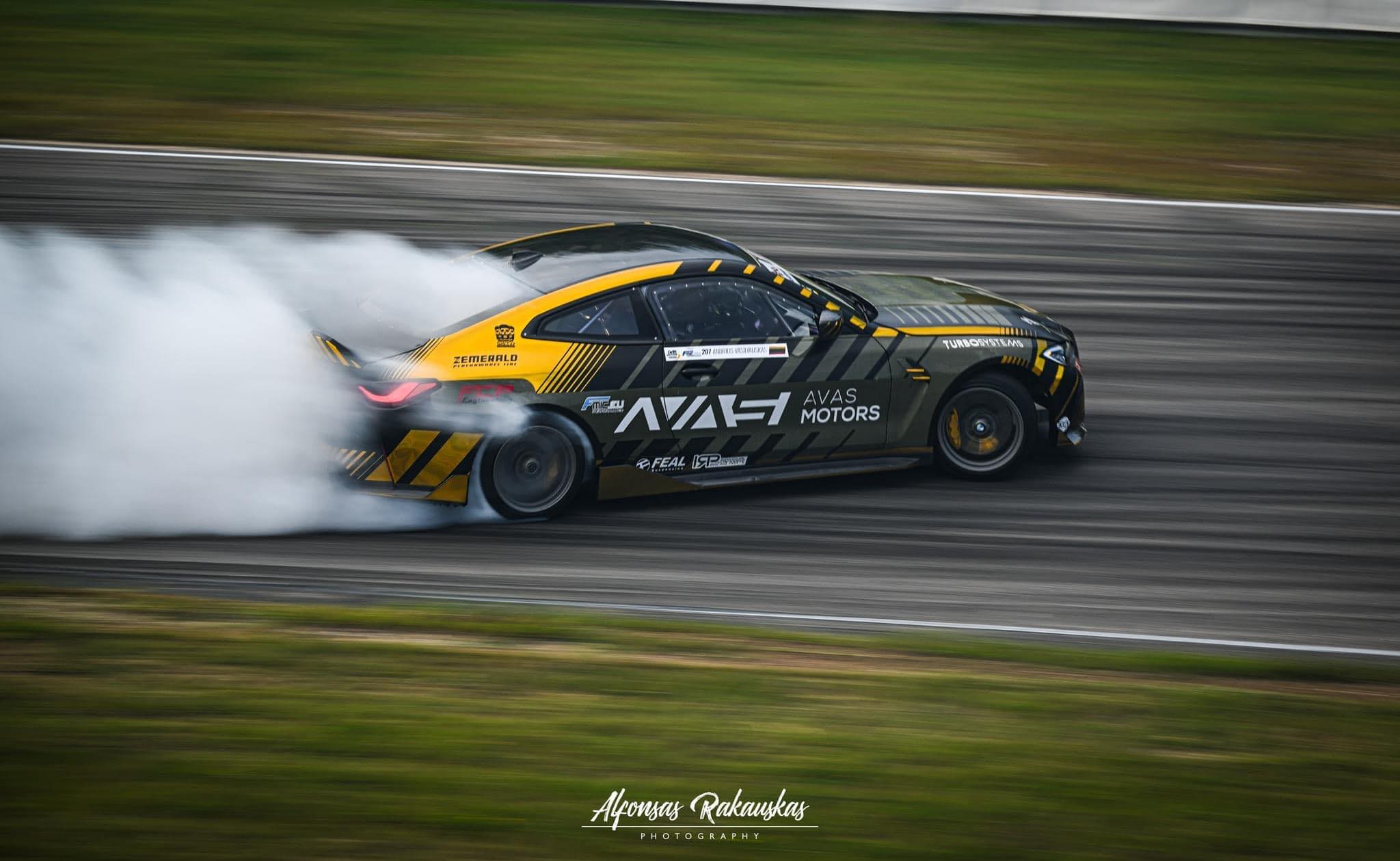 Avas Motors Facebook ad: AVAS Motors, specializuotos automobilių remonto ir jų…