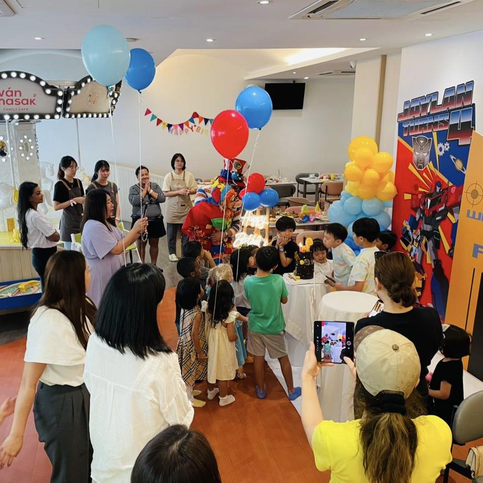 Wán Masak Family Café Facebook ad: Kids’ Birthday Party in JB, Done for You!