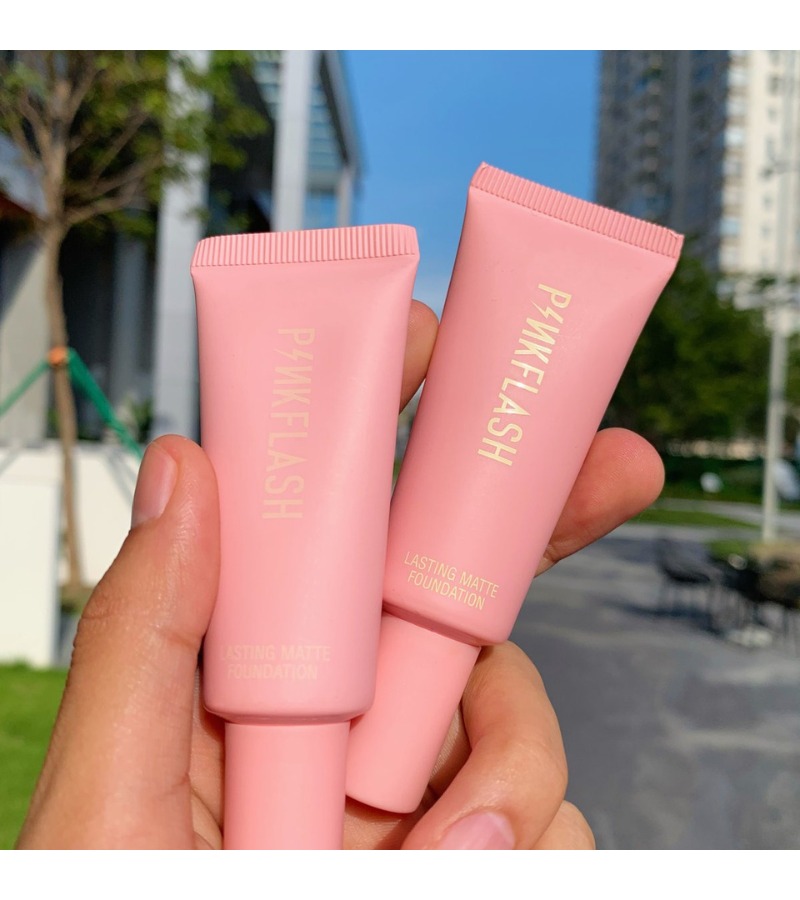 Makeup Care's Facebook ad