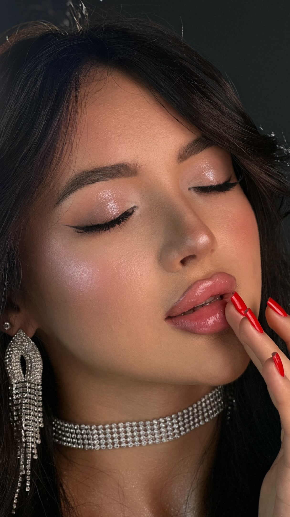 Bless Beauty Facebook ad: Той самий макіяж губ, який виглядає дорого