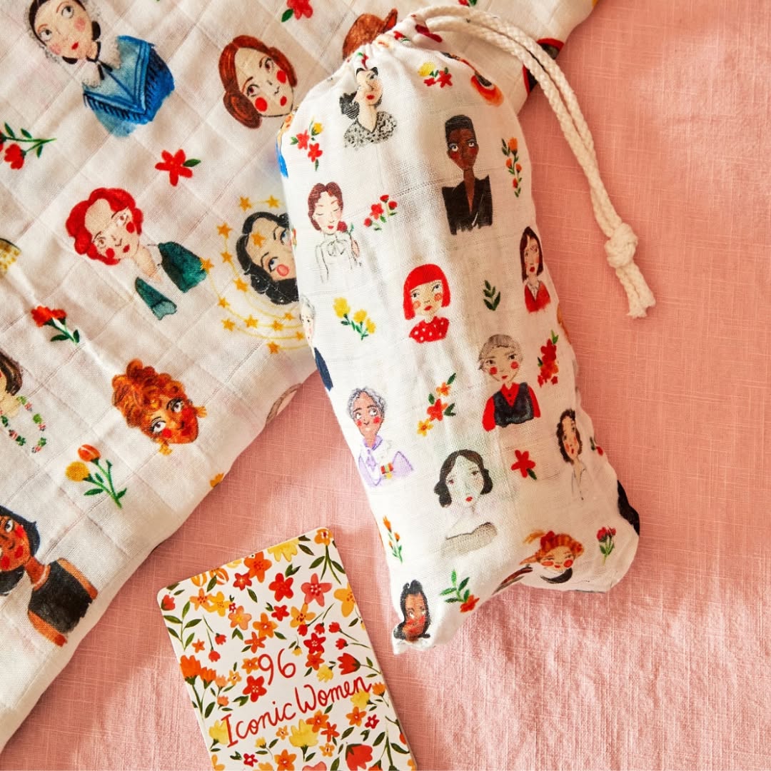 Holly & Co Facebook ad