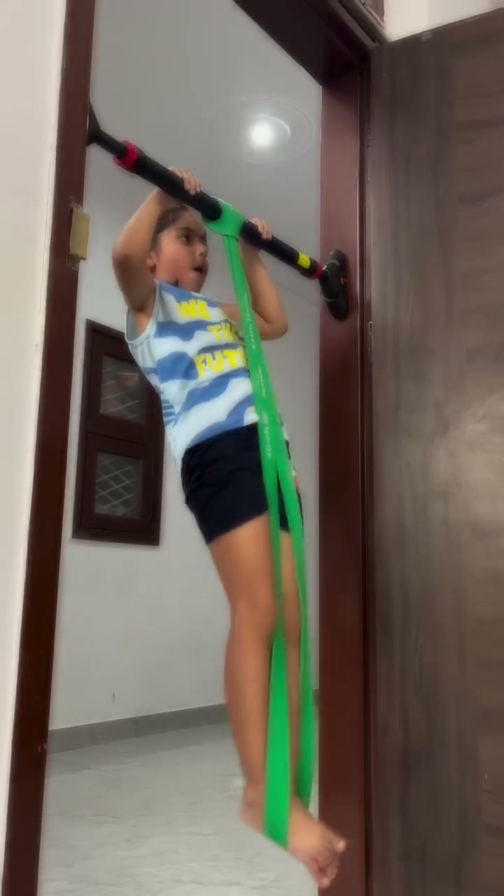 Slovic Fitness Facebook ad: Get Fit Anywhere with Resistance Bands