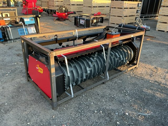 Dan LaCombe Facebook ad: New Raytree High Flow 72 Drum Mulcher