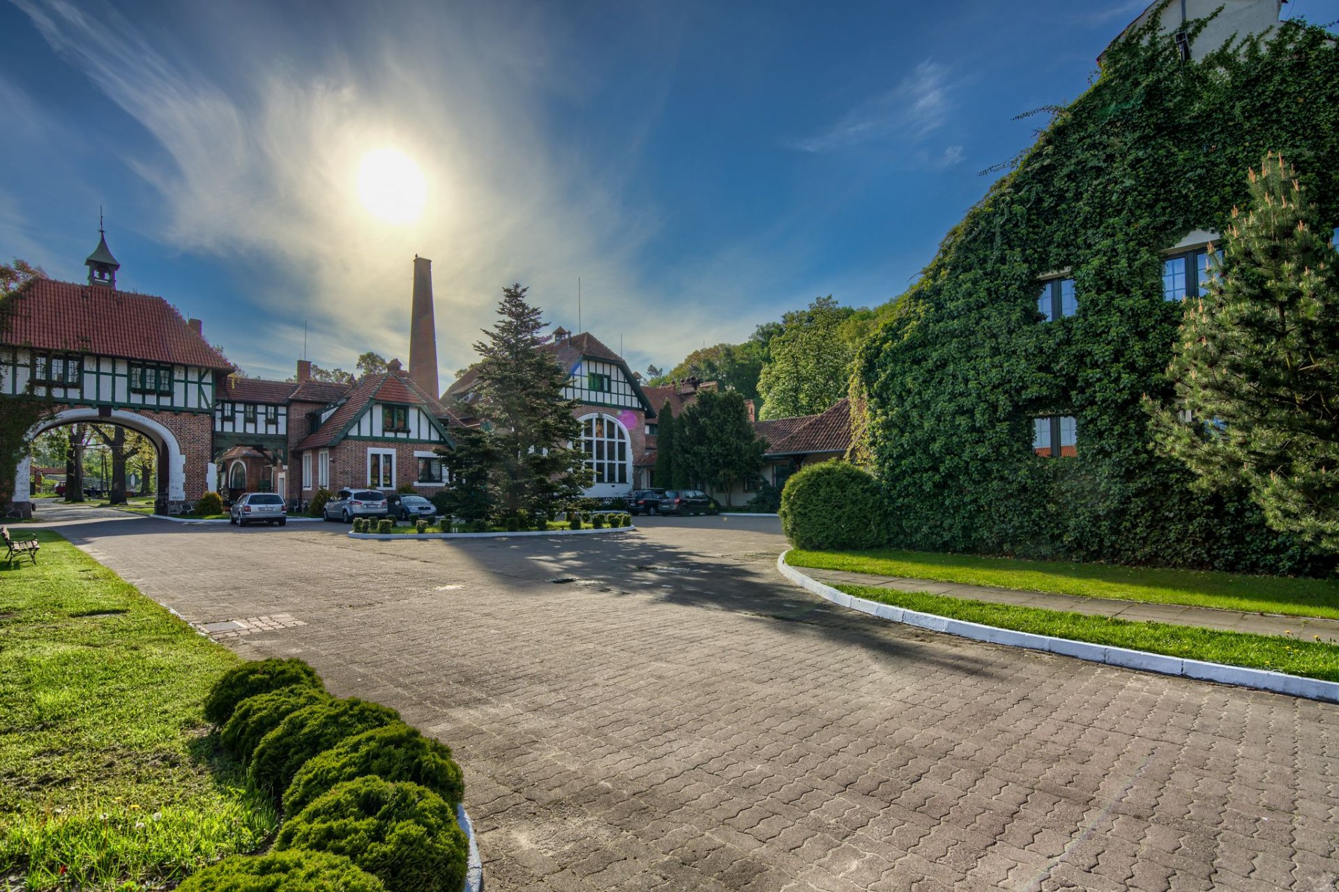 Kadyny Folwark Hotel & SPA Facebook ad: Verbringe deinen Urlaub an einem außergewöhnlichen Ort…
