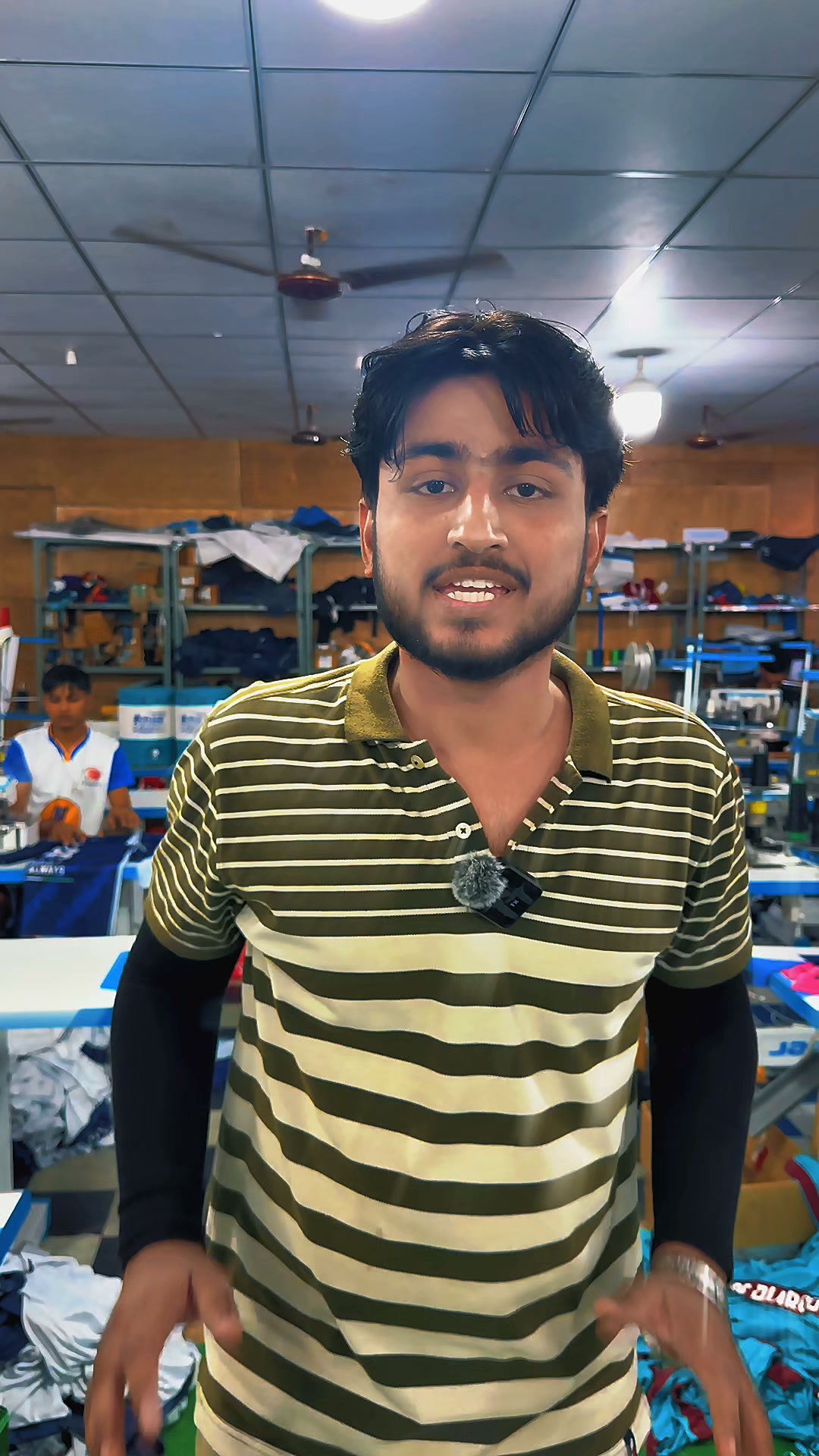 EightX Sports Facebook ad: Premium Custom Sportswear