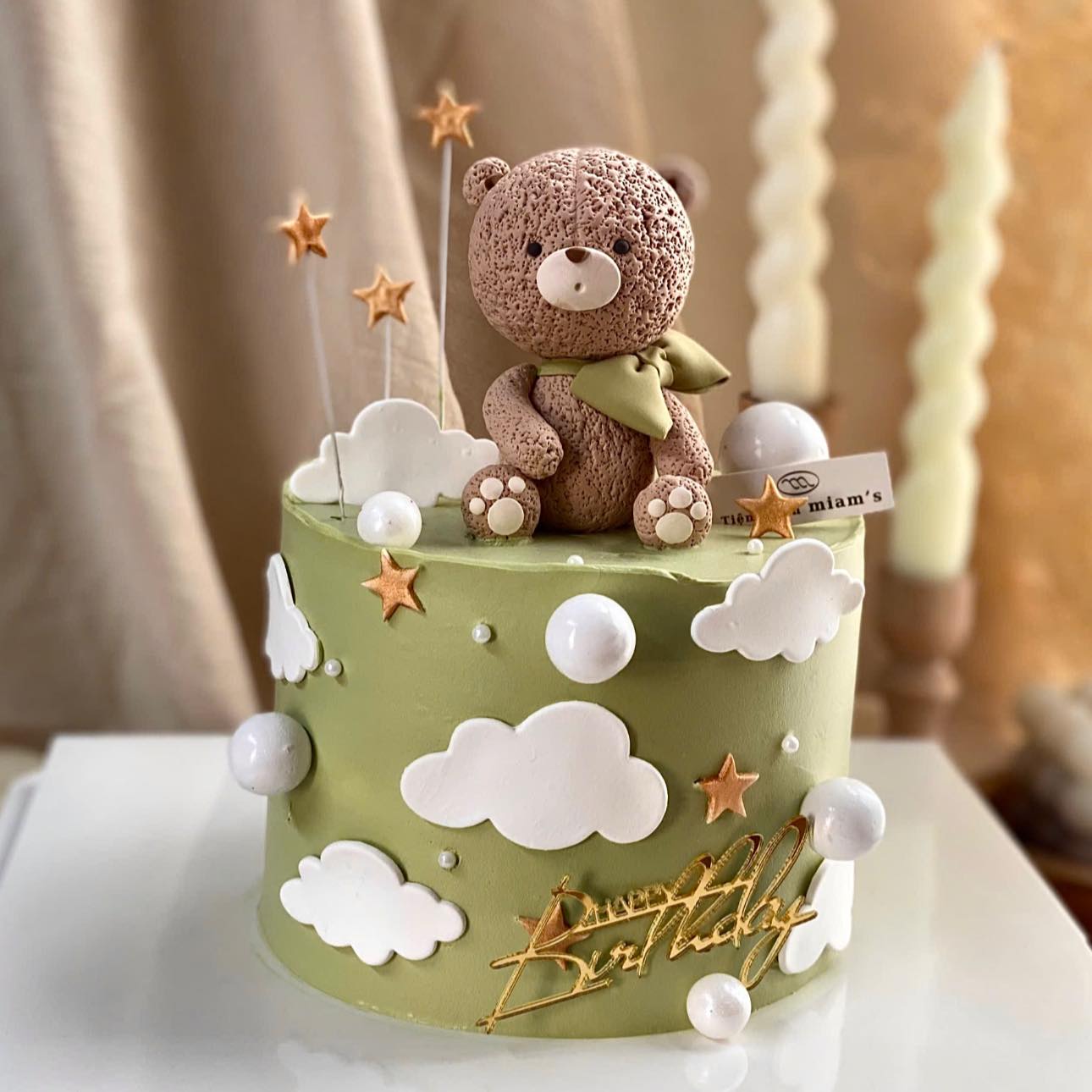 Tiệm bánh Miam's Facebook ad: Sinh nhật bé cưng - mẹ đã tìm…