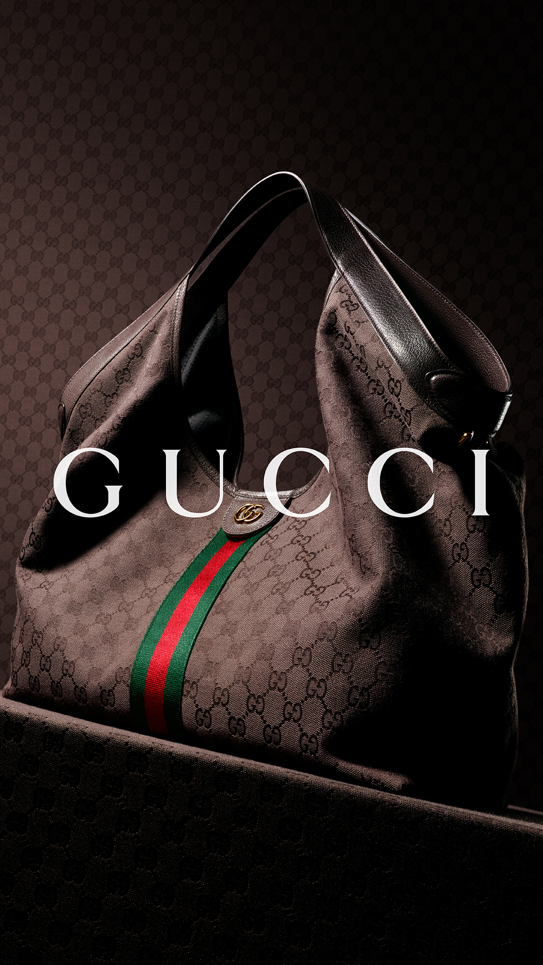 Gucci Facebook ad
