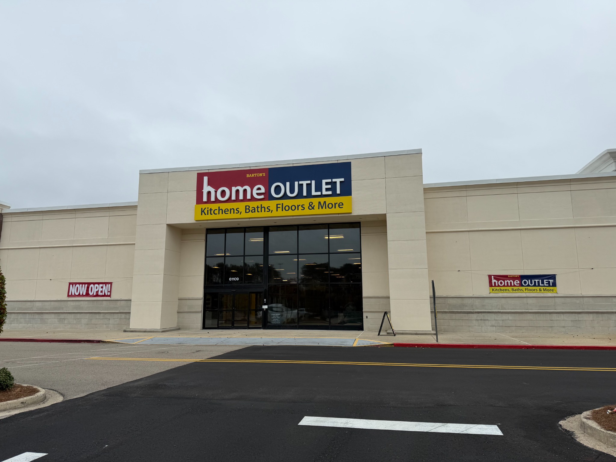 Home Outlet Stores Facebook ad: We’re NOW OPEN in Slidell!