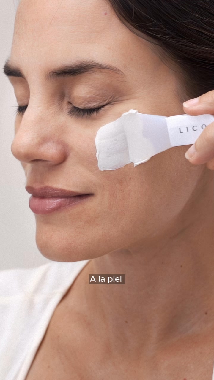 Lico Cosmetics Facebook ad from Apr 18, 2026