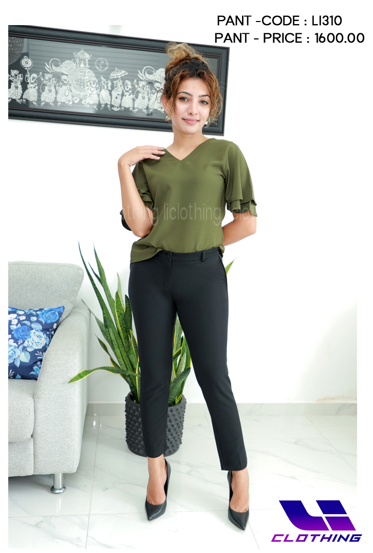 LI Clothing Facebook ad