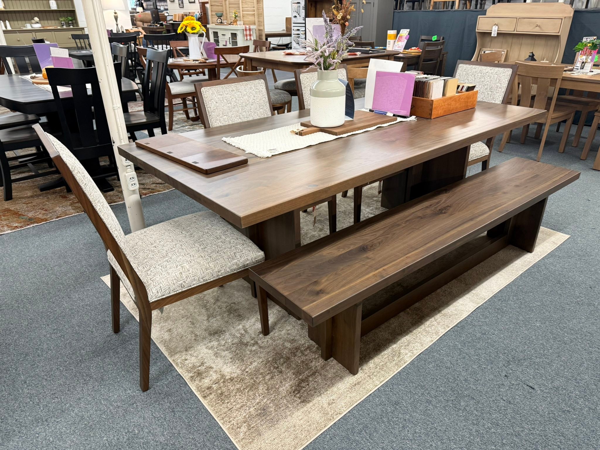 Yorktowne Furniture Co Facebook ad: Yorktowne Furniture Co. (Hakes)