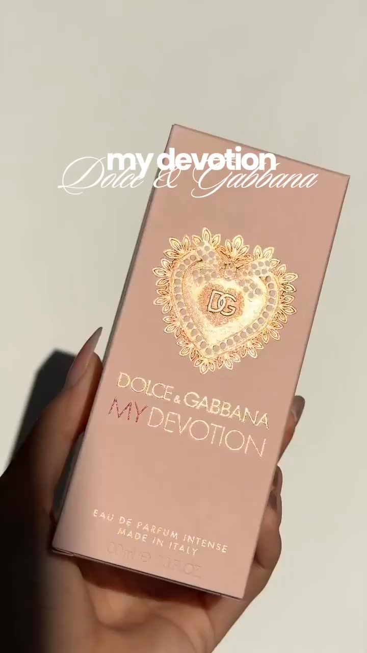 Gift Express Facebook ad: Devotion Intense by Dolce & Gabbana for Women