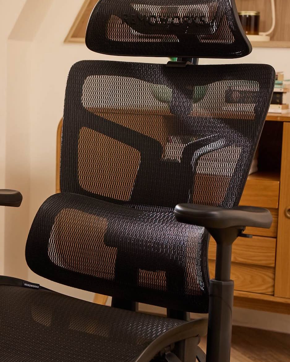 Andy Liao Facebook ad: RemoWorks Astria Ergo Chair