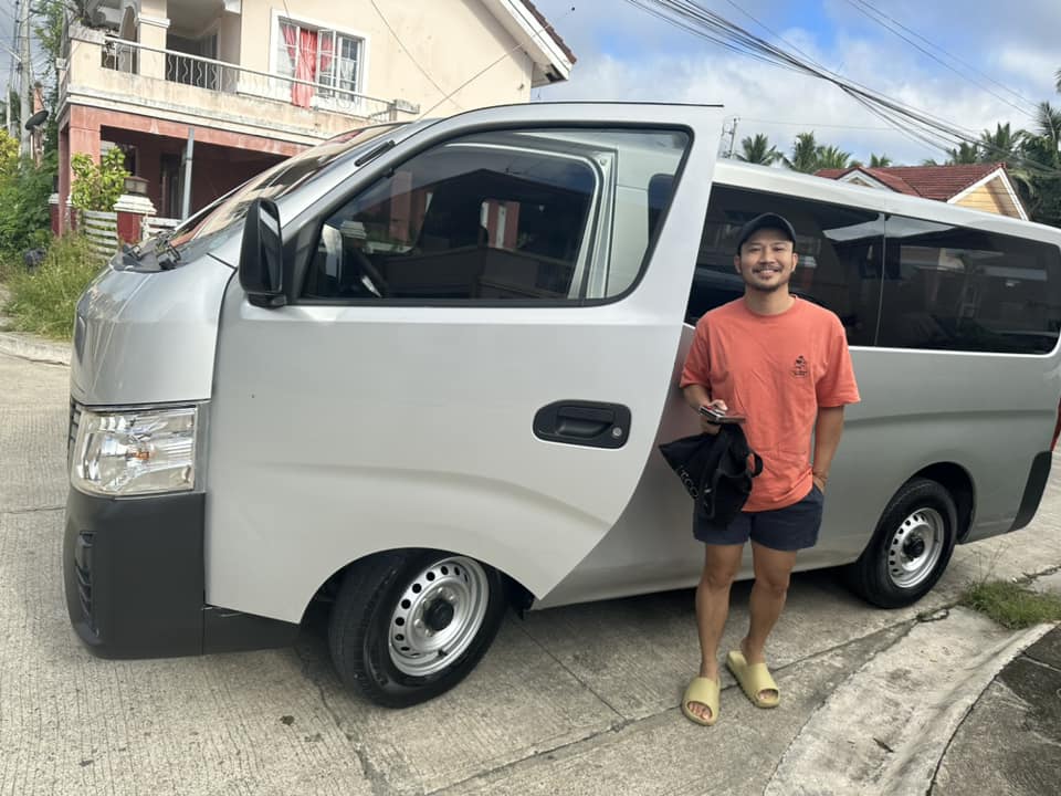 Mydarvs Car Rental Services Facebook ad: AFFODABOYS RATE!