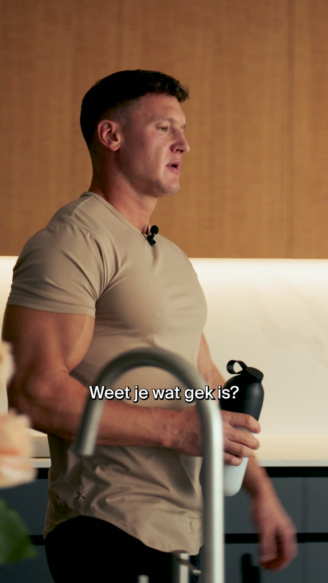 Huel Facebook ad: 40g eiwitten. Klaar in seconden.