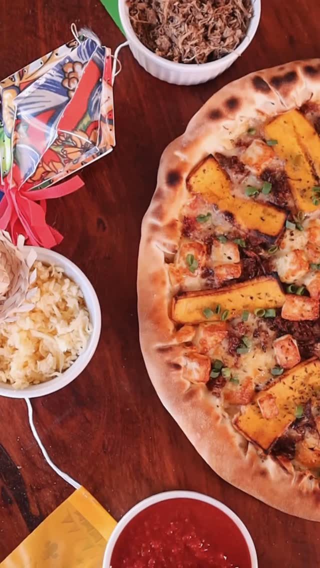 City Pizza Delivery Facebook ad: Quando a fogueira acende, o apetite também aumenta!
