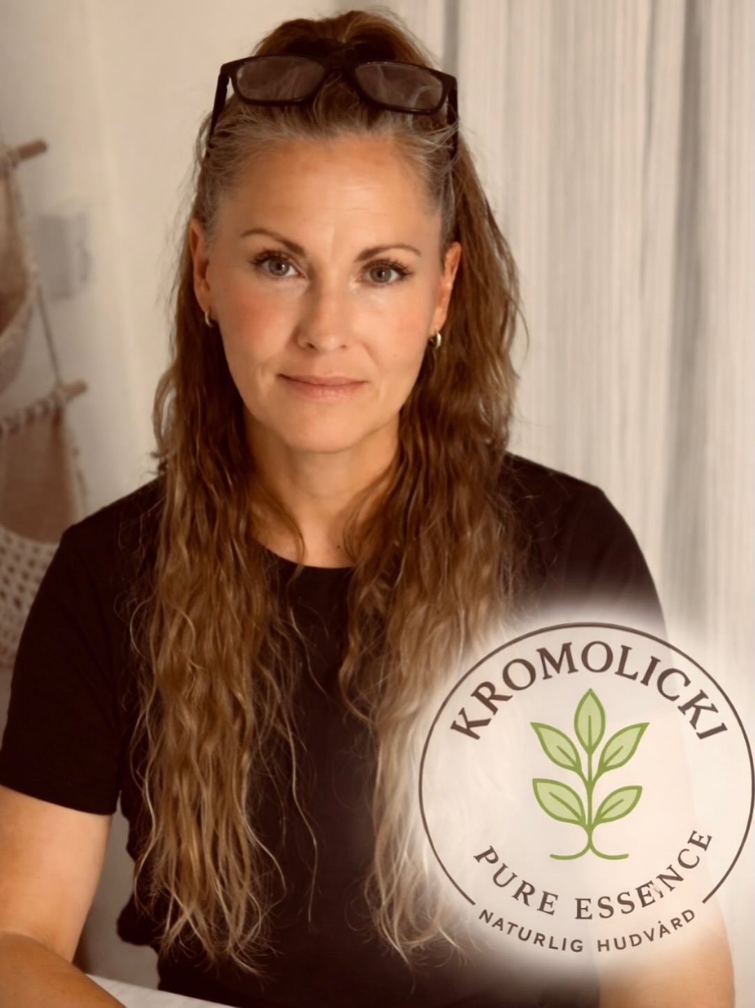 KromolickiPureessence Facebook ad: Hej! Det är jag som står bakom KromolickiPureessence.