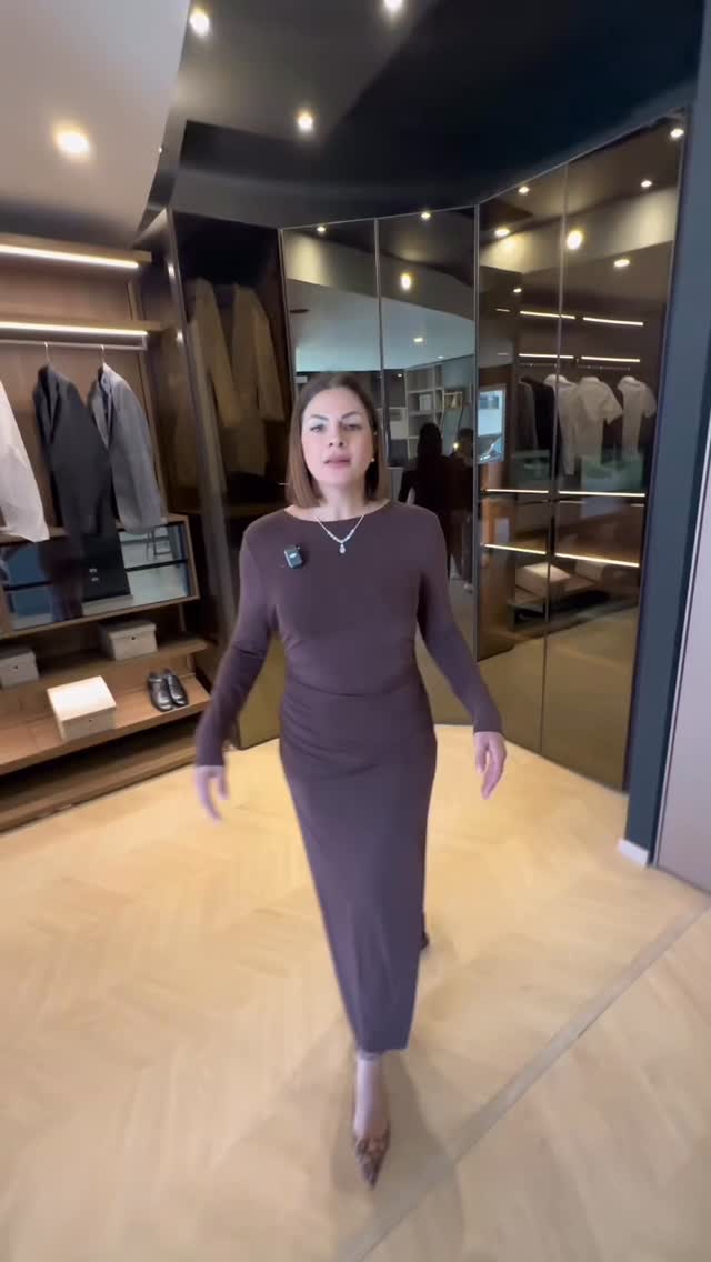 Giessegi Store Facebook ad: Ti è mai capitato di aprire la cabina…