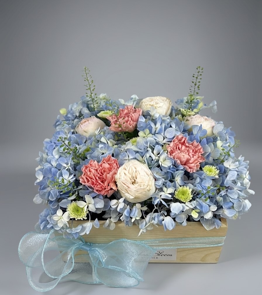 Vehaa Bloom Atelier Facebook ad