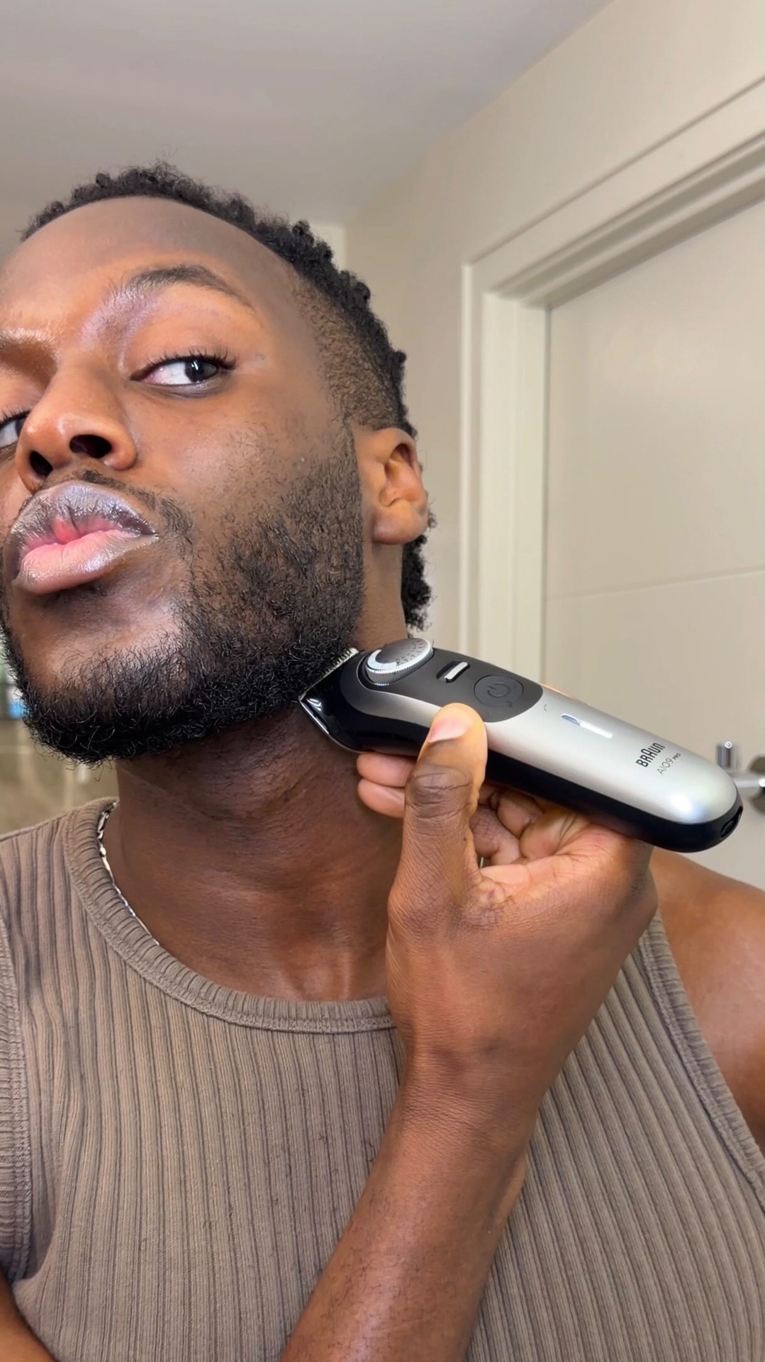 Ben Taylor NYC Facebook ad: Busy day grooming routine Meetings earlier, dinner later…