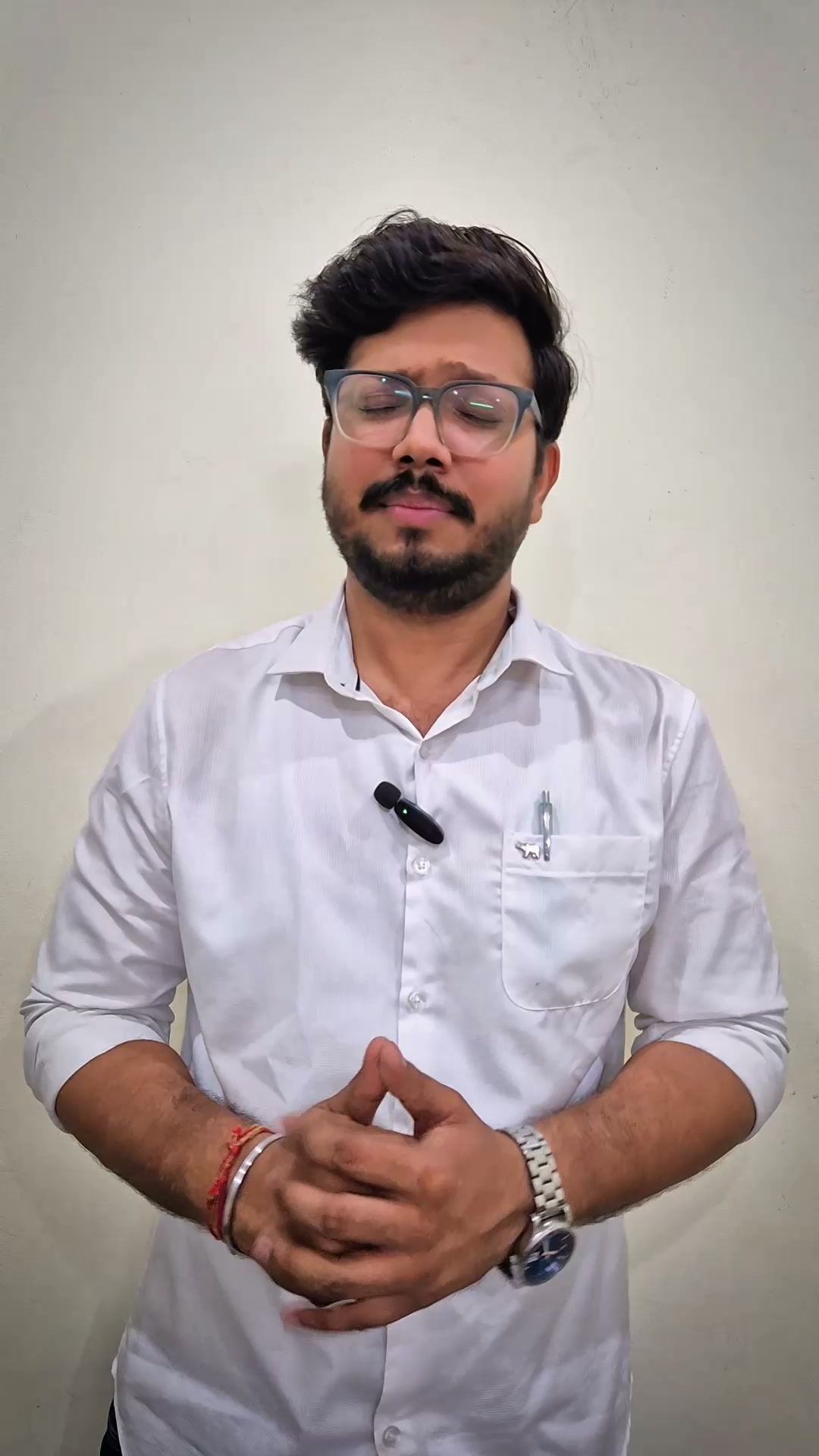 Krishna's Herbal & Ayurveda Facebook ad: Fix Your Digestion Naturally