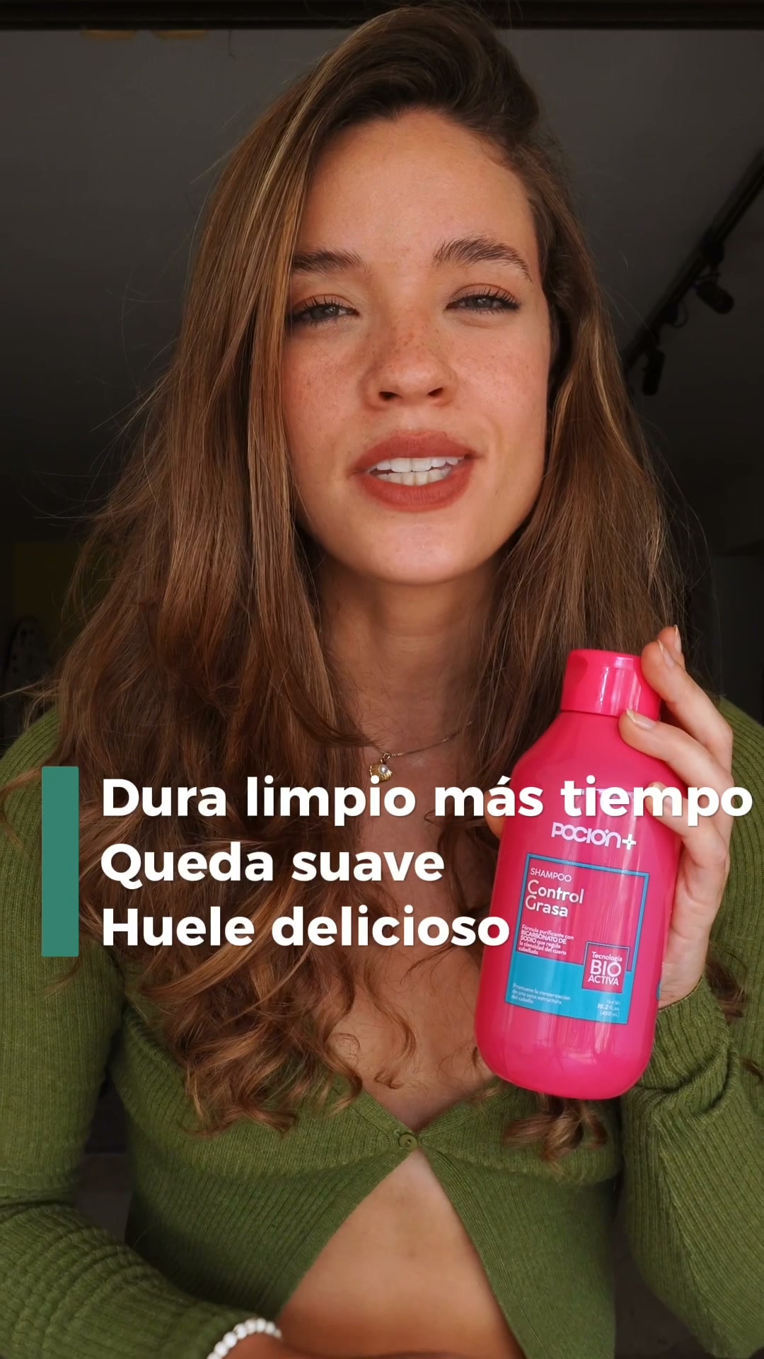 La Pocion Facebook ad: Adiós cabello graso