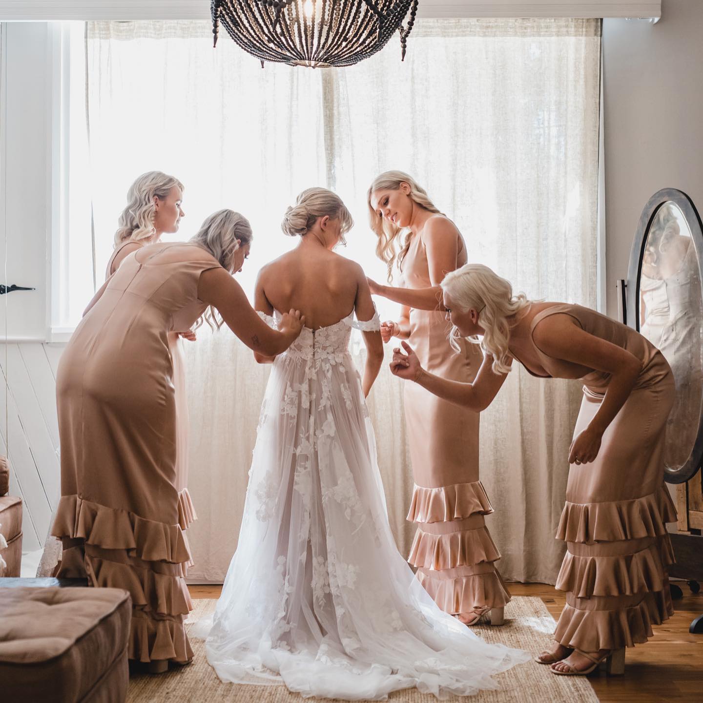 DUÜET Wedding Photography Facebook ad