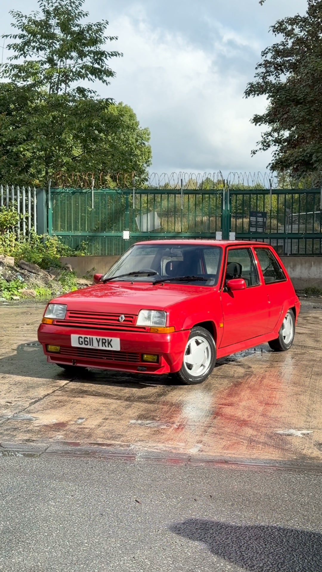 Redline Competitions Facebook ad: Win This Renault 5 GT Turbo