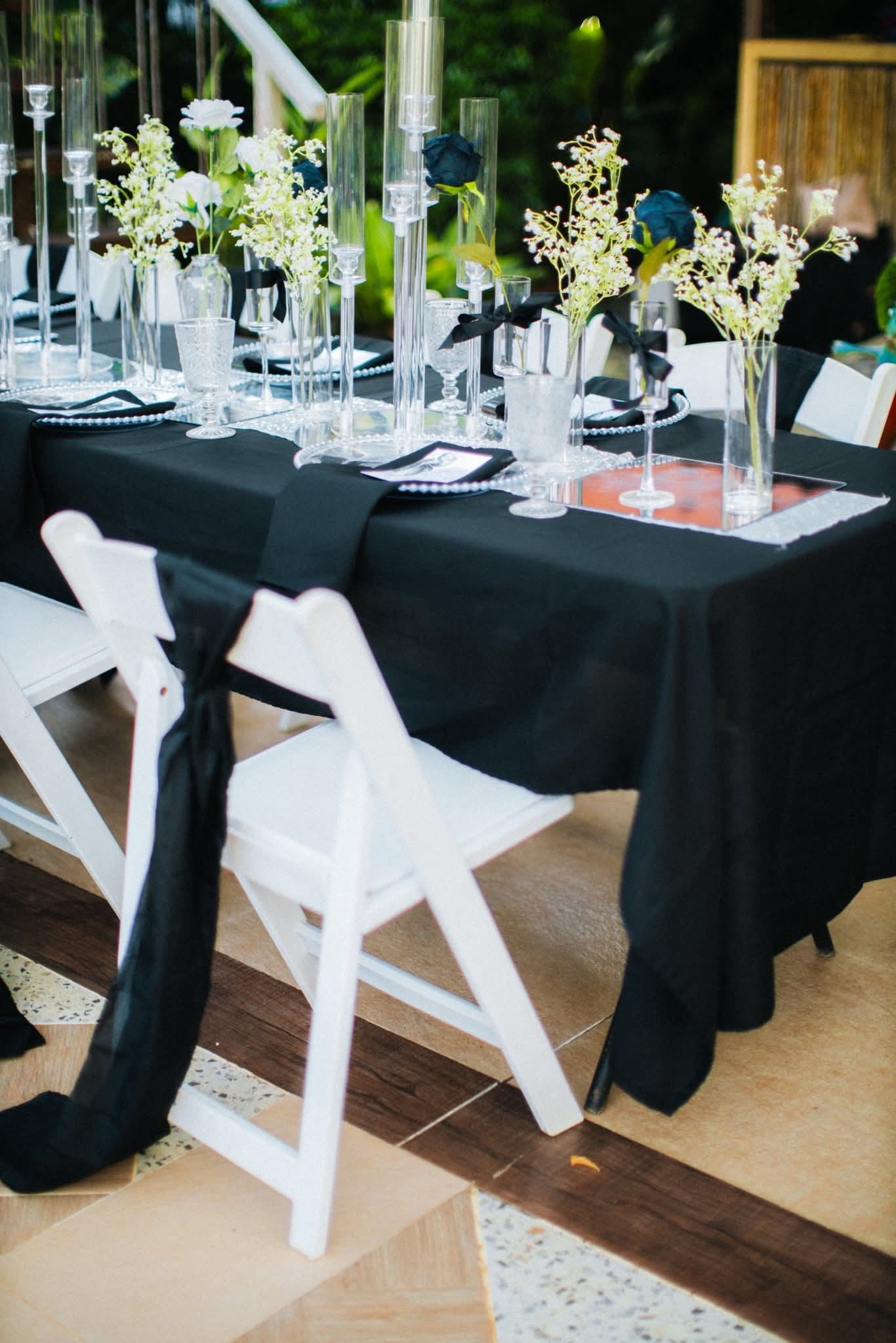 Redbox Catering Service and Events Facebook ad