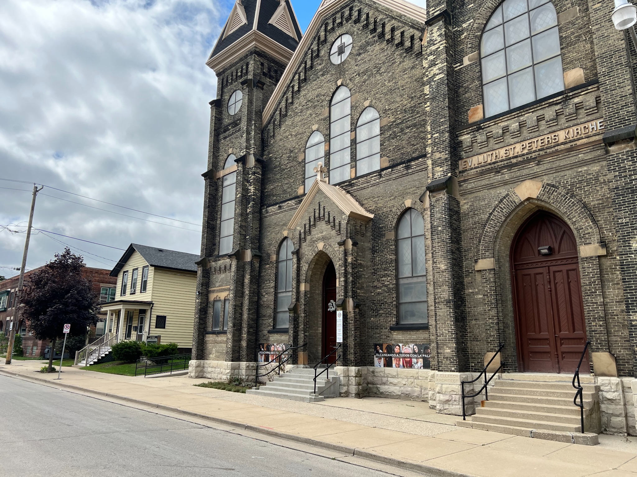 St. Peter Lutheran Church - Iglesia Luterana San Pedro Facebook ad: Regístrate ahora para mejorar tu inglés en el…