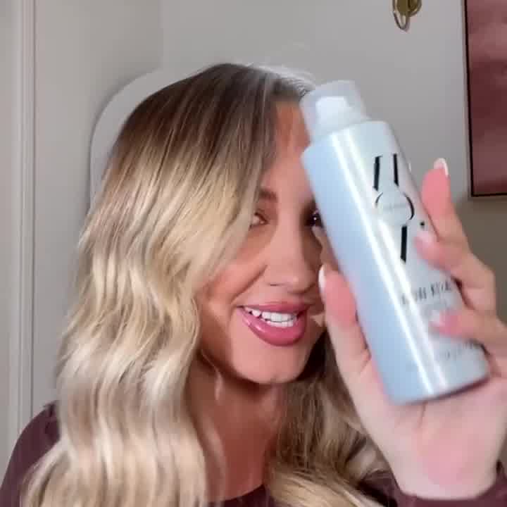 Color Wow Facebook ad: Fresh-looking hair in an instant →