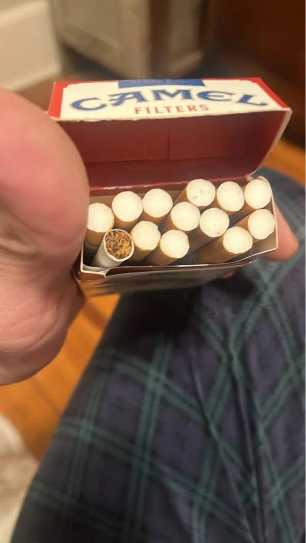 Linda Simpson Facebook ad: Read This If You're A Smoker