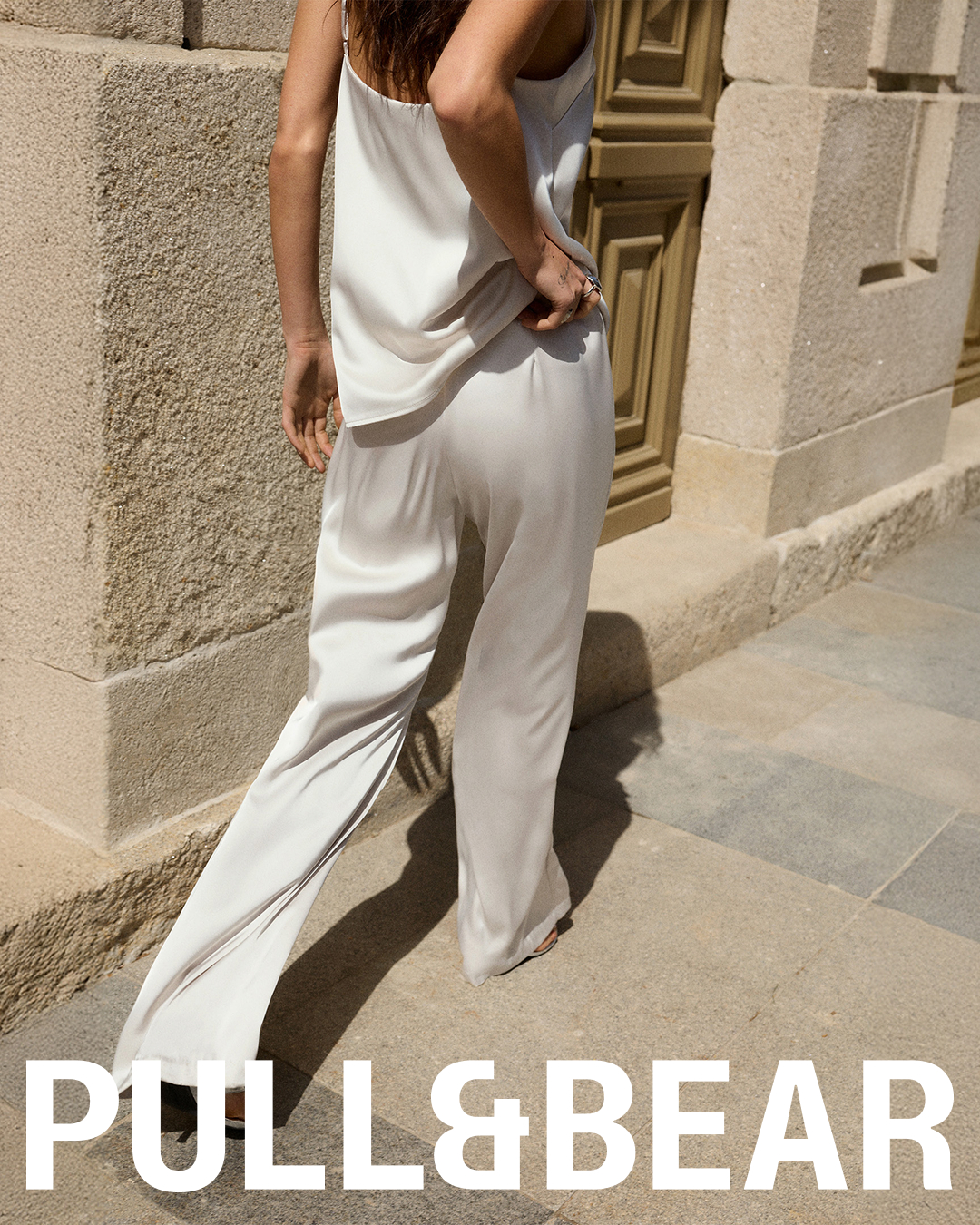 Pull&Bear Facebook ad