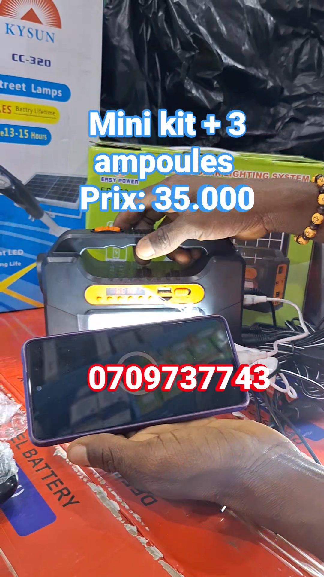 Lumière d'Afrique Facebook ad: MIN KIT SOLAIRE ANTI DÉLESTAGE