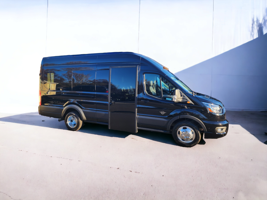 DMC Luxury Transportation Facebook ad