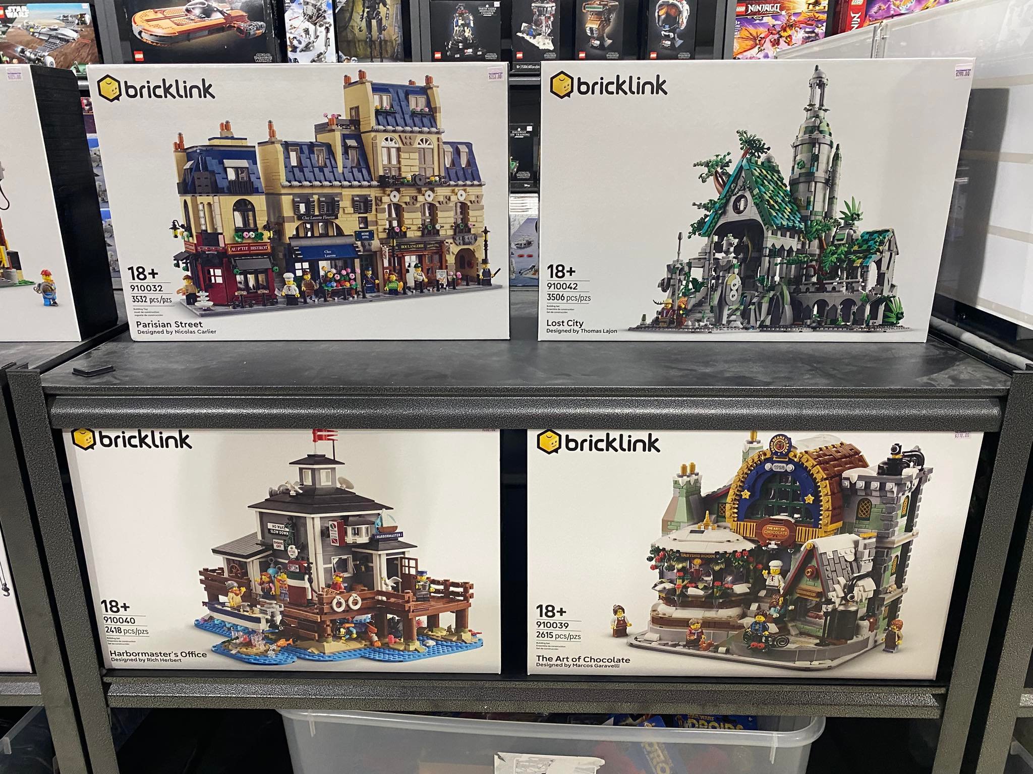 The Collectors' Hub Facebook ad: Collectors’ Hub Open (5/30 & 5/31)