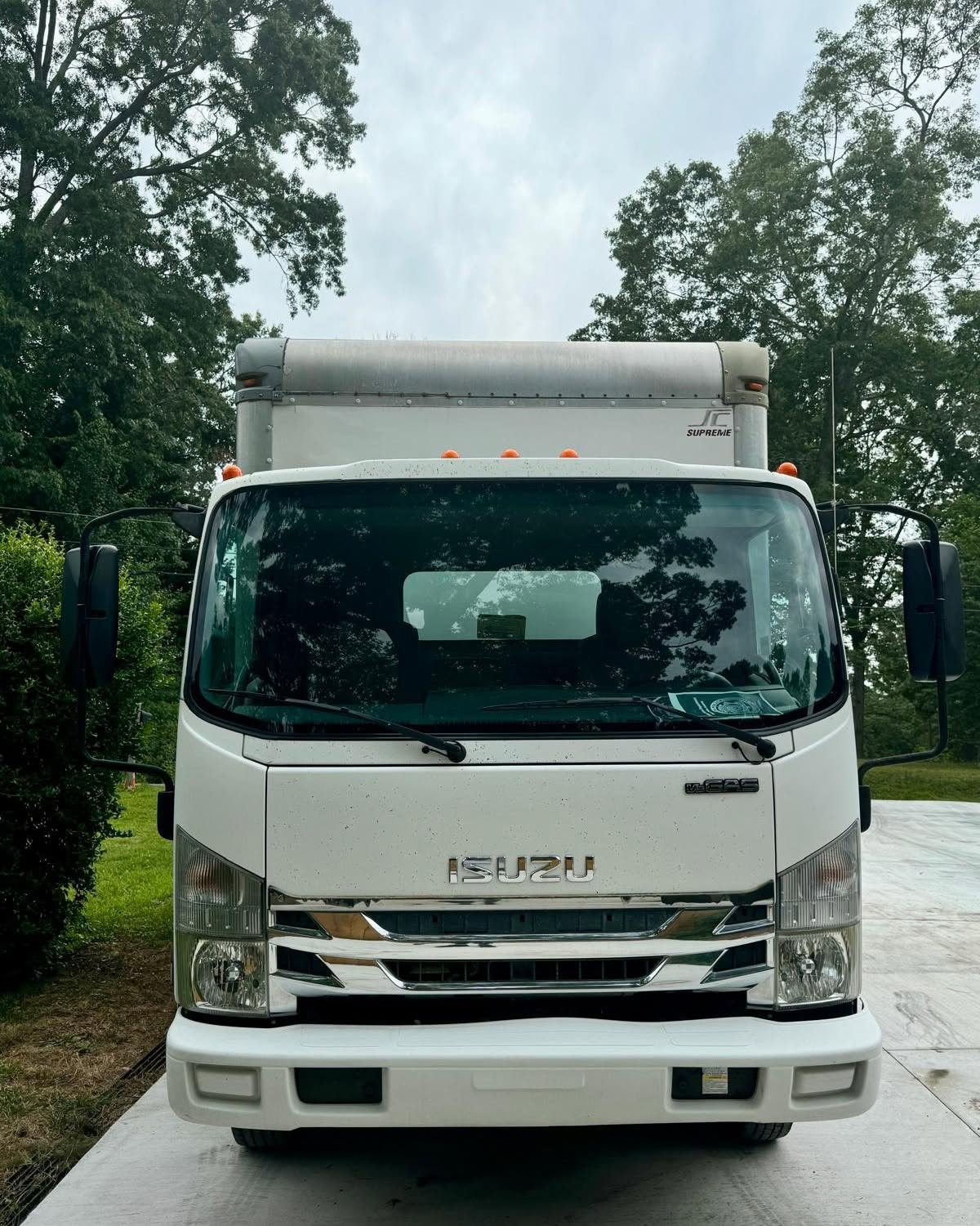 Harvey Rodelo Osorio Facebook ad: 2016 Isuzu Isuzu NPR Box Truck