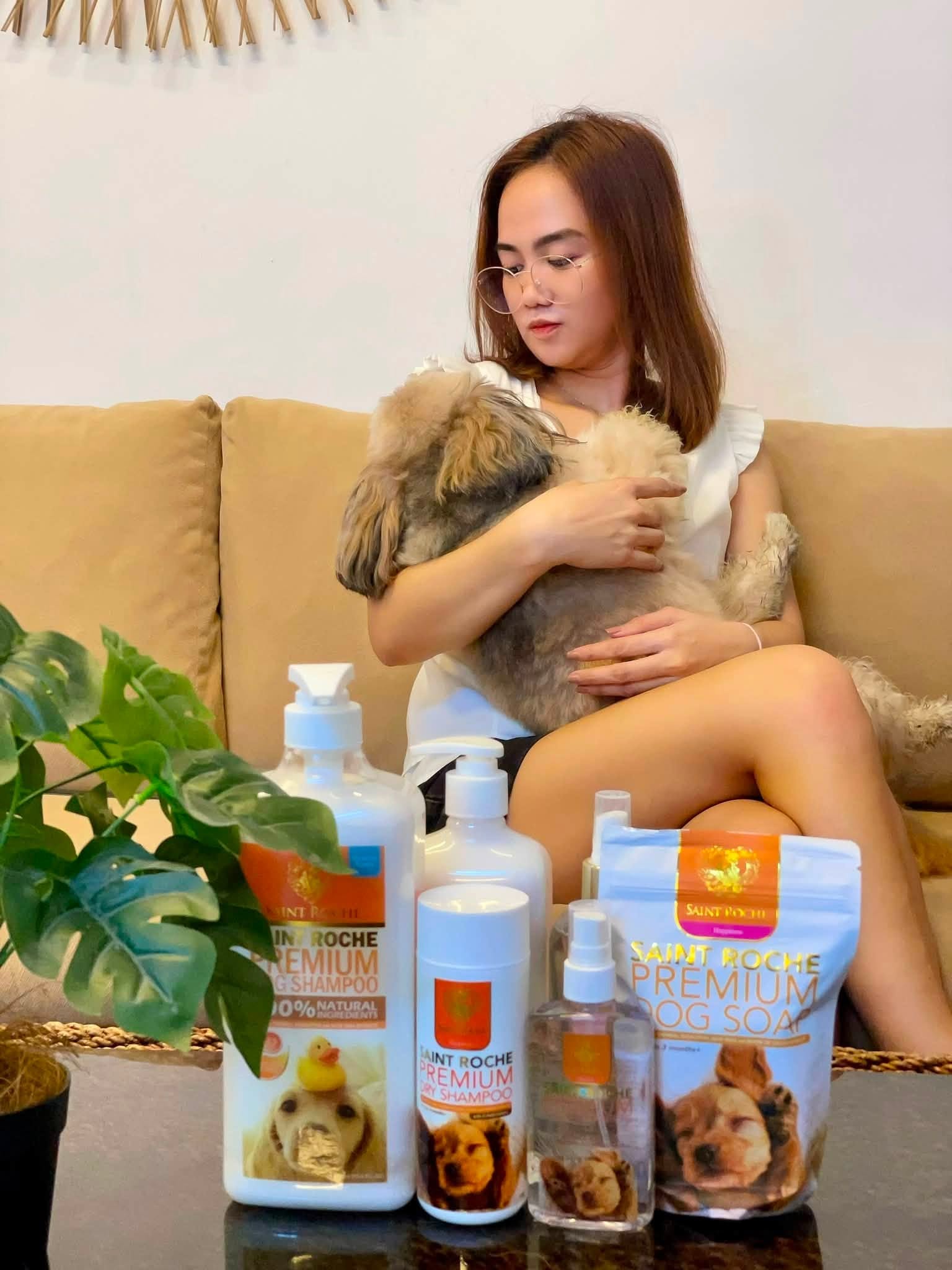 Saint Roche Premium Dog Shampoo Facebook ad