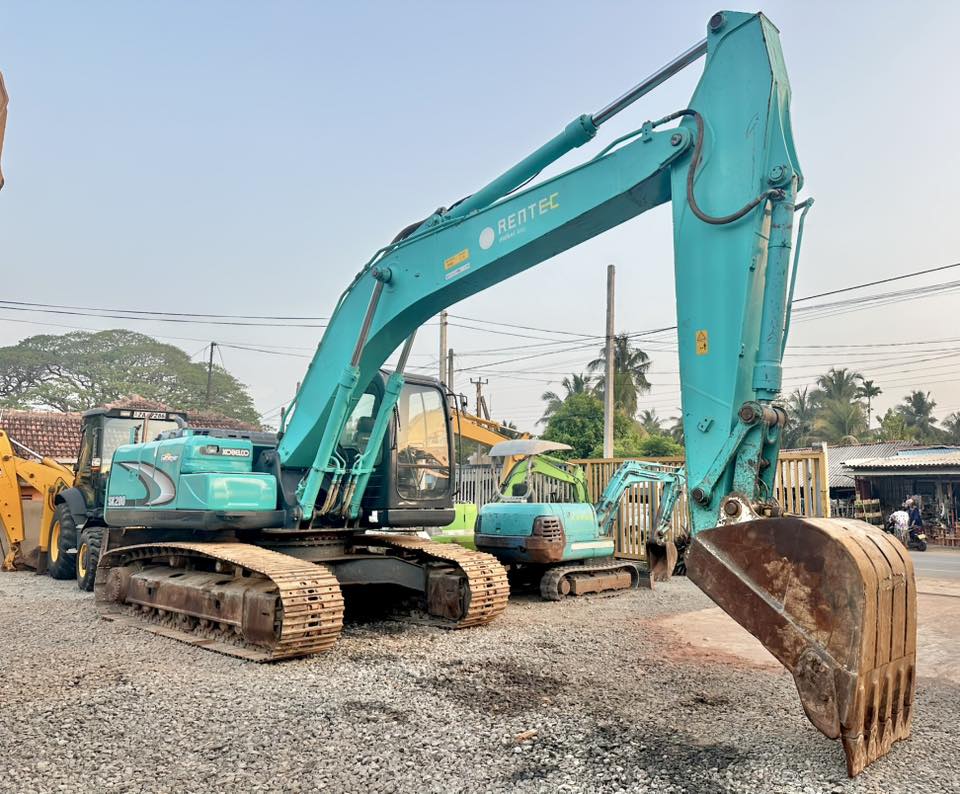 S and A Enterprises Facebook ad: Imported/Recondition Kobelco sk200-8 Excavator For Sale!
