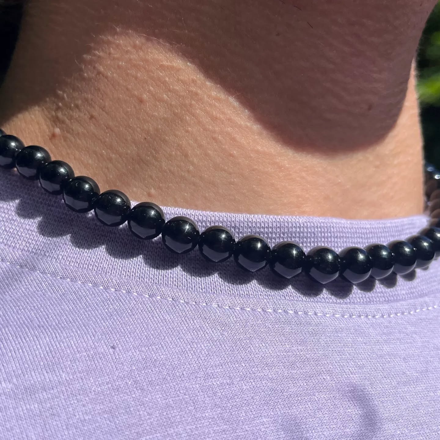 Pipauy Facebook ad: OBSIDIANA NEGRA 8mm
