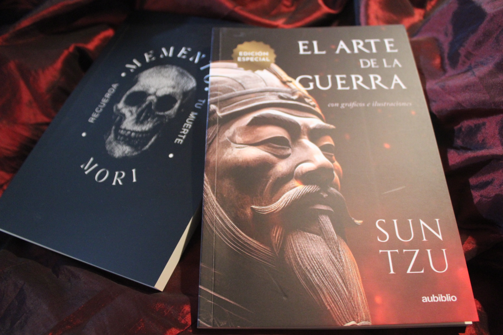 Mundo de los Libros a domicilio Guatemala Facebook ad