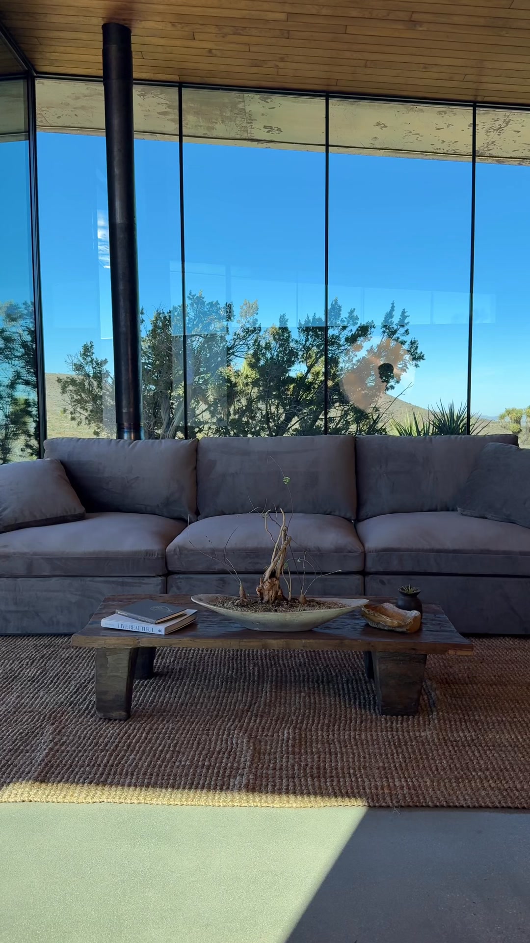 �BEN SMITH� Facebook ad: Found my new favorite sofa!