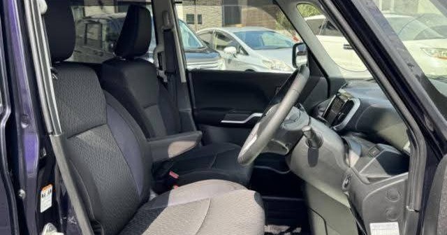 Gratitude Auto Rental Facebook ad: We offer auto rental services.