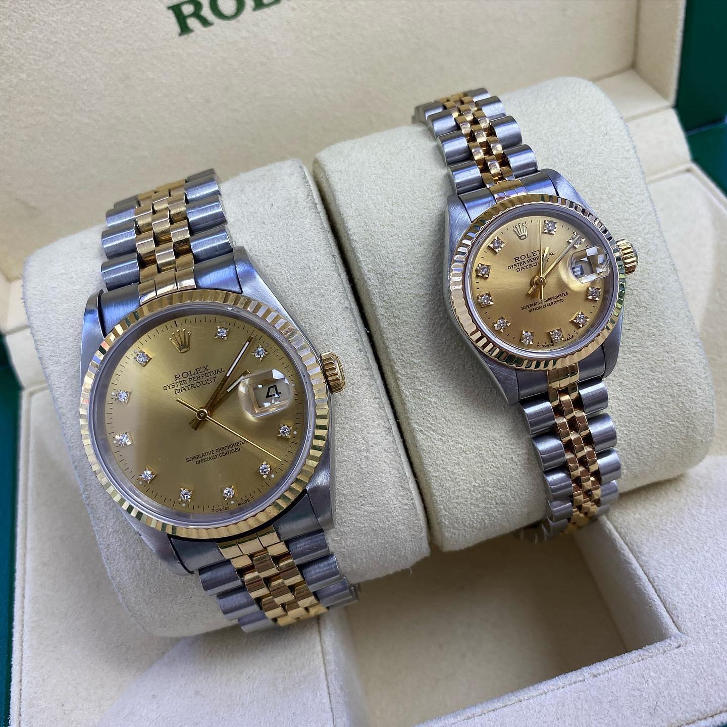 jewellersofhatton Facebook ad: One of our most popular sets.