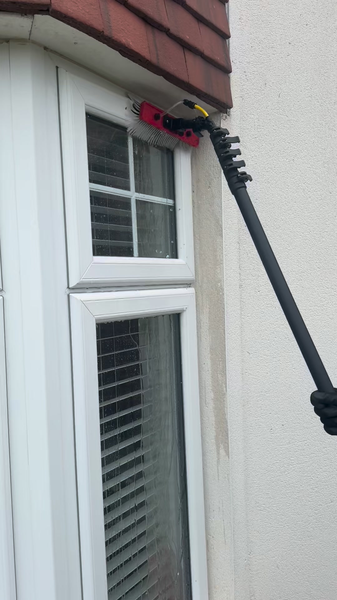 Reach To Clean Window Cleaning Facebook ad: Spotless Windows From £3/Week