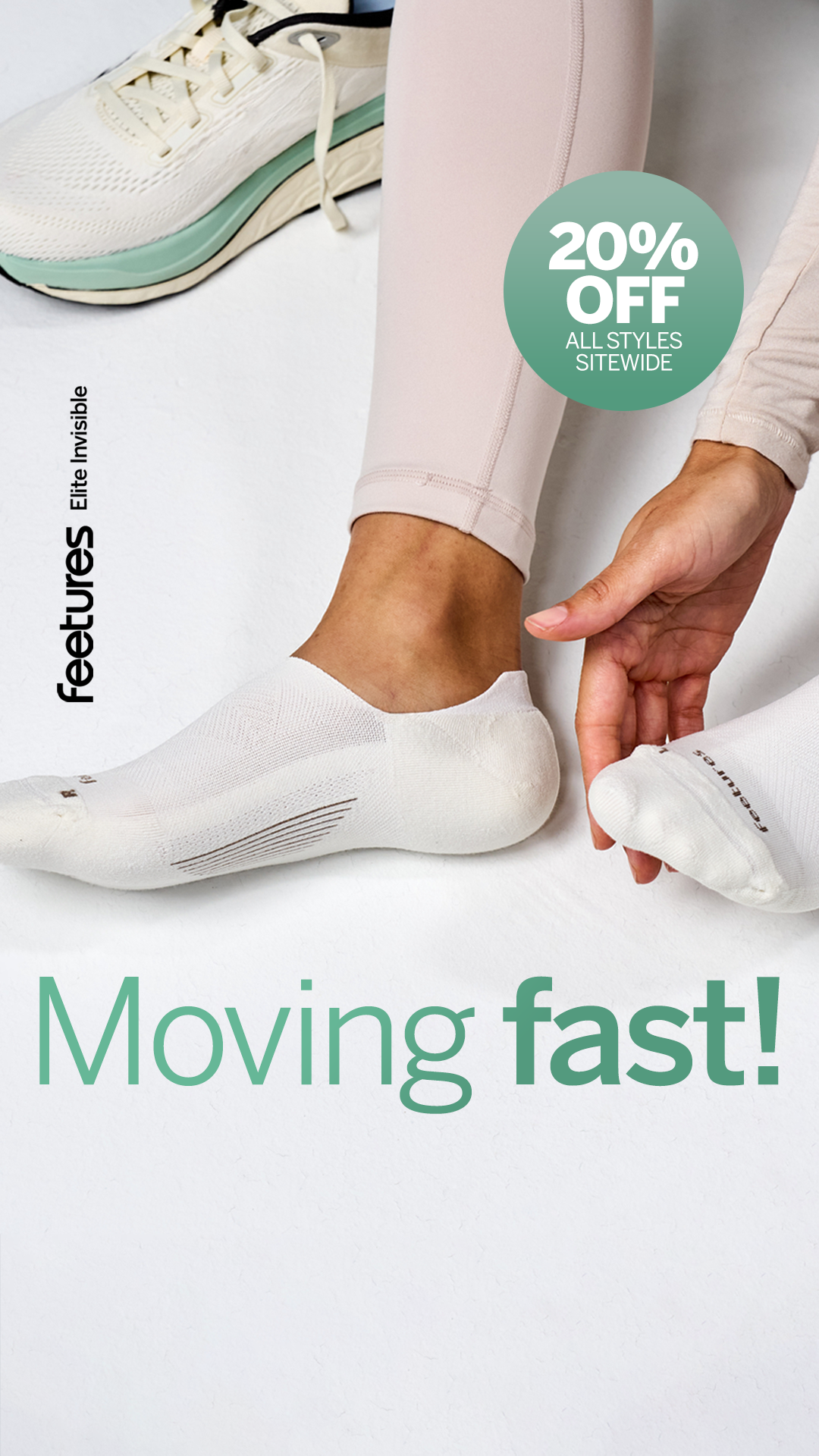 Feetures Facebook ad