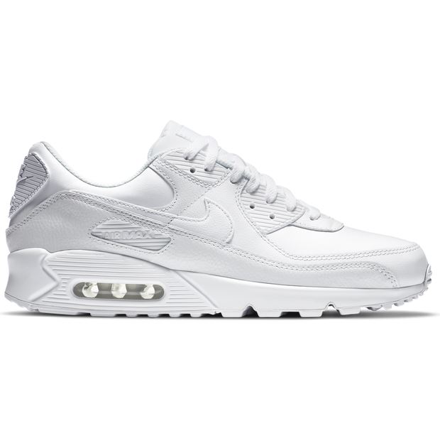 Foot Locker Europe Facebook ad: Affiche un look parfait avec notre sélection de…