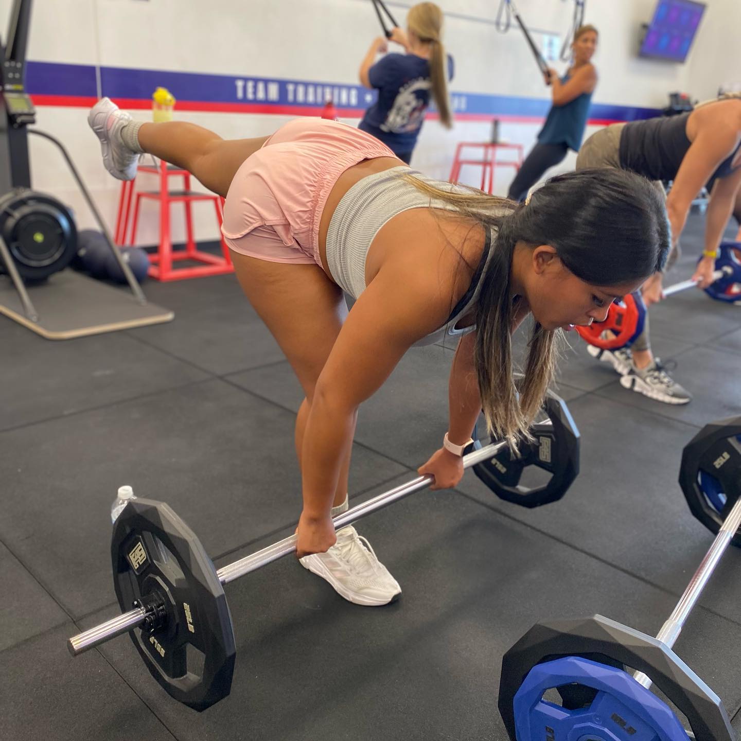 F45 Training Midlothian TX Facebook ad: Train Smarter With F45 Training